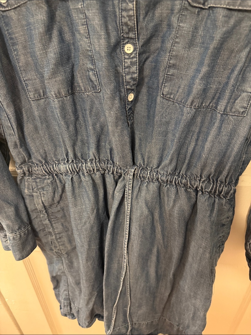 GAP - Picture 3 of 5